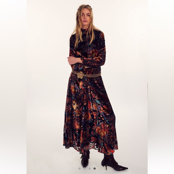 Free People Bali Painterly Paisley Velvet Open back Maxi Dress - Picture 1 of 9